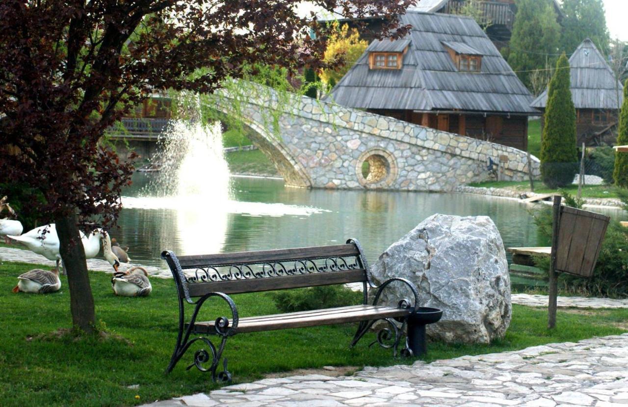 Ethno Village Stanisici Bijeljina Exteriér fotografie